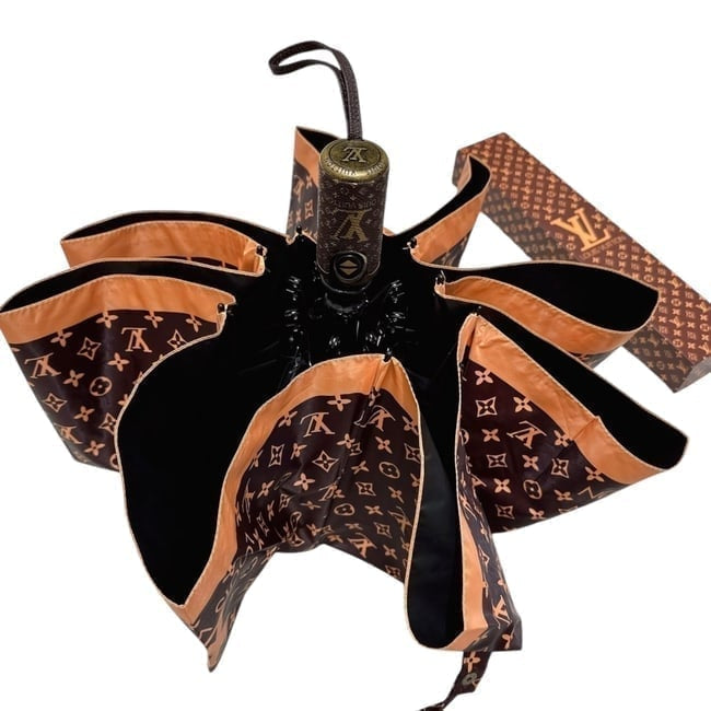 VIP/GWP Brown Monogram Umbrella with Box