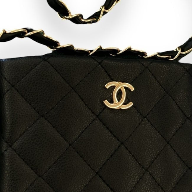 VIP/GWP Black Quilted Card Holder On Chain
