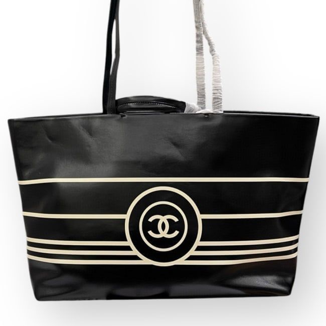 VIP/GWP Black Tote Bag with Gift Bag