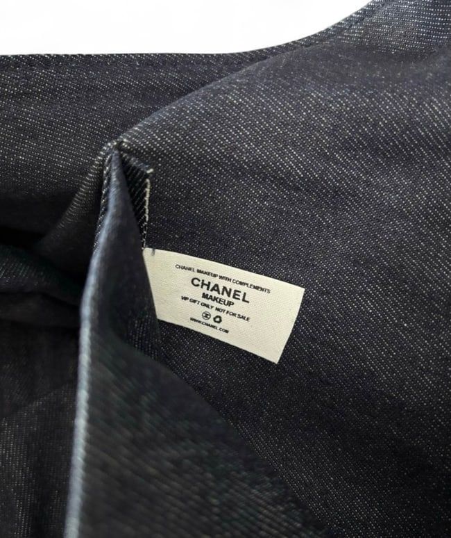 LOT 369 image 7
