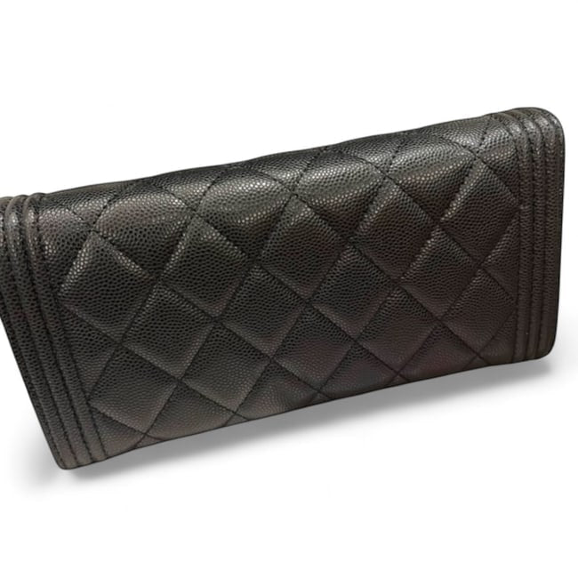 VIP/GWP Black Quilted Le Boy Wallet - Image 5