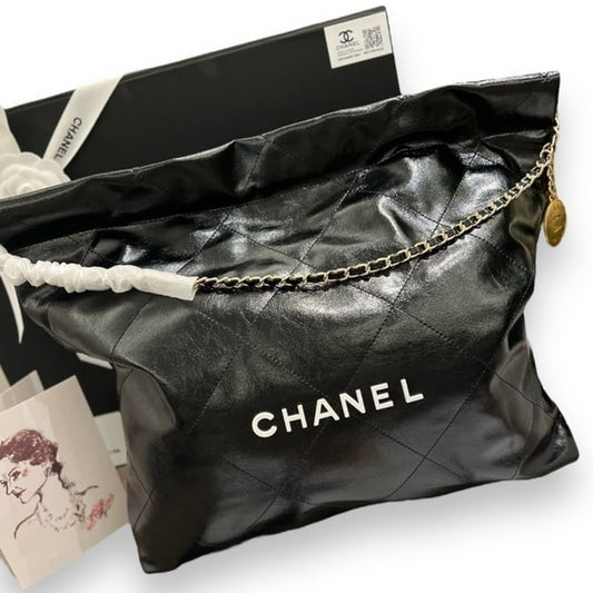 VIP/GWP Black Quilted Zip Pouch - Image 1