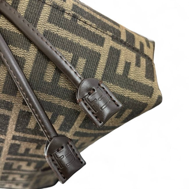 VIP/GWP Monogram Mamma Baguette GWP Bag - Image 6