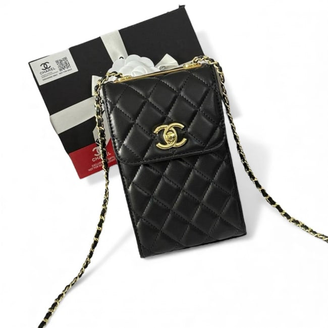 VIP/GWP Black Quilted Phone Holder Clutch - Image 1