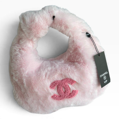 VIP/GWP Light Pink Faux Fur Pink CC Hobo Shoulder Bag - Image 3