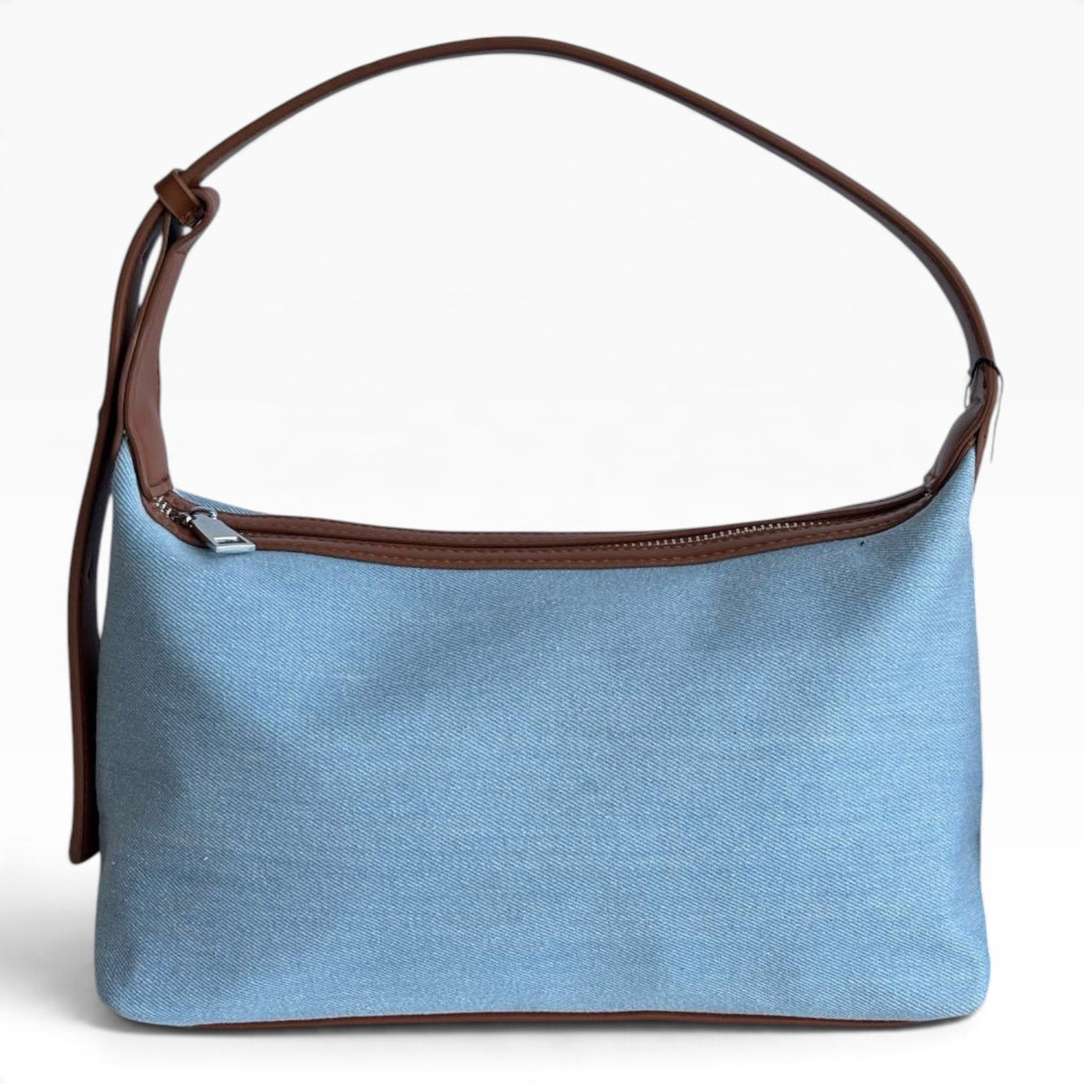 VIP/GWP Light Blue Canvas Brown Trim Shoulder Bag - Image 4