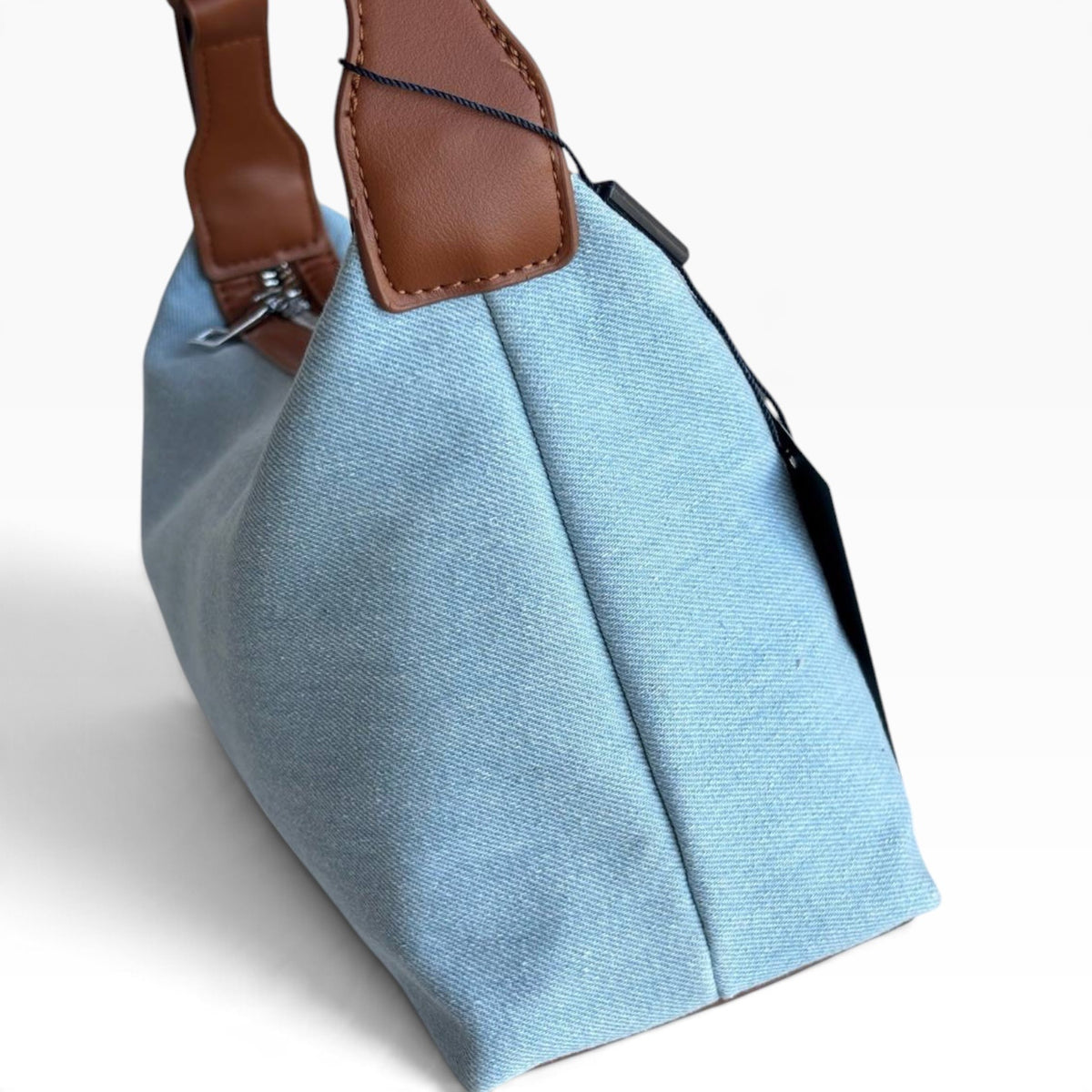 VIP/GWP Light Blue Canvas Brown Trim Shoulder Bag - Image 6
