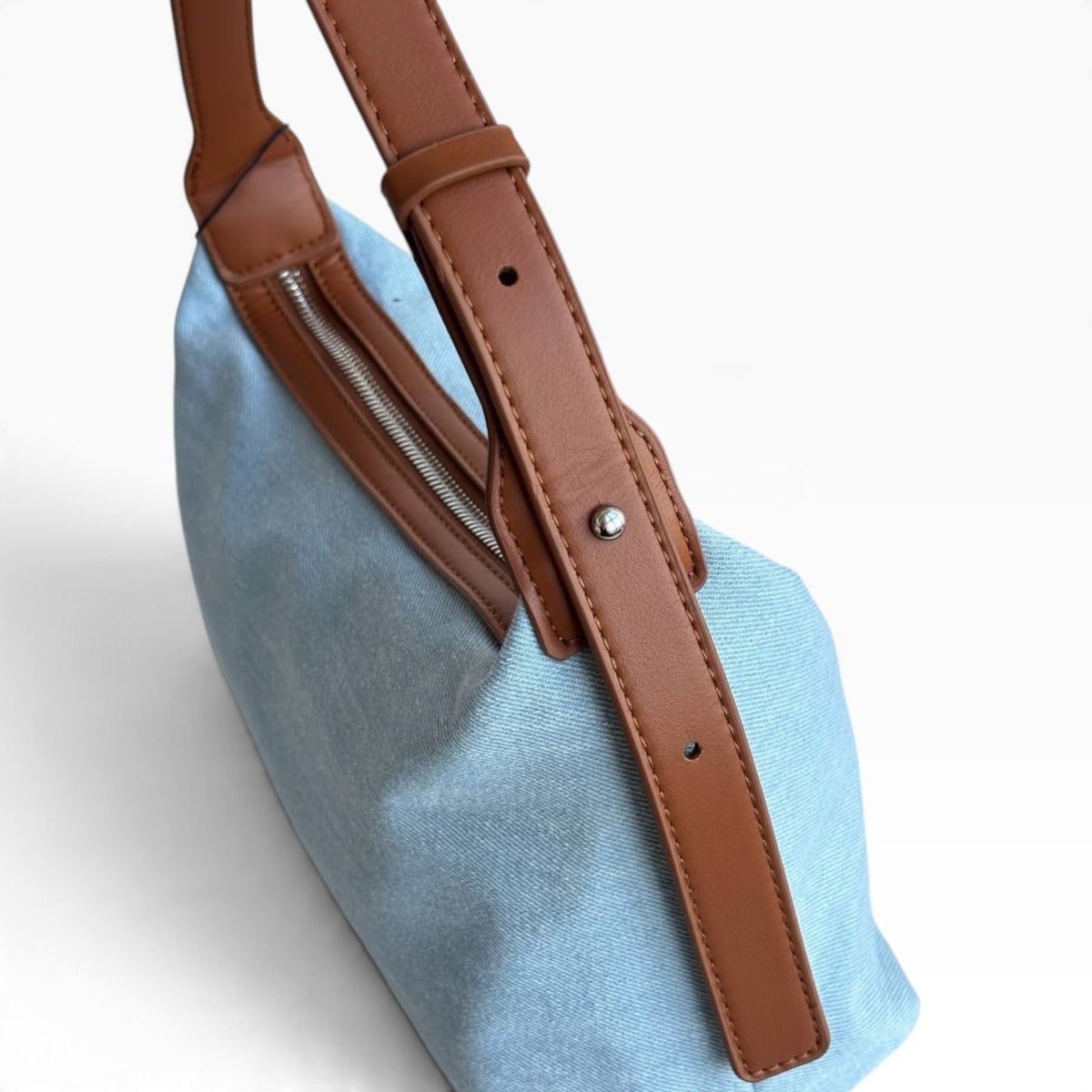 VIP/GWP Light Blue Canvas Brown Trim Shoulder Bag - Image 7