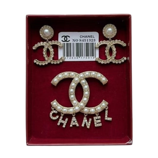 VIP/GWP 3Pc Rhinestone Pearl Earrings & Brooch Set with Box