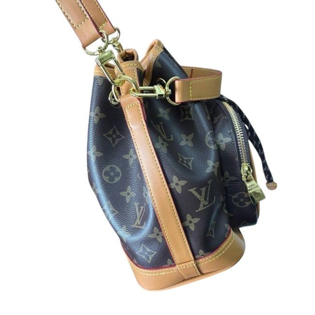 VIP/GWP Brown Monogram Noe Cargo G69 Backpack with Box