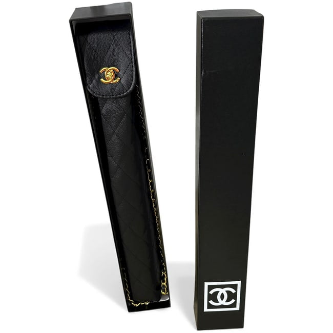 VIP/GWP Black Quilted Umbrella with Box