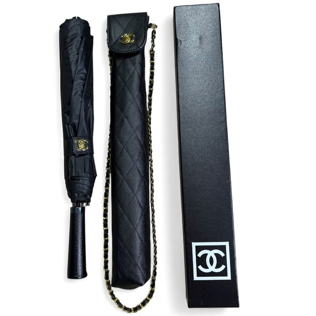 VIP/GWP Black Quilted Umbrella with Box