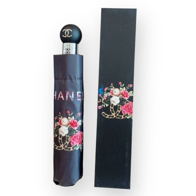 VIP/GWP Black Floral Umbrella with Box