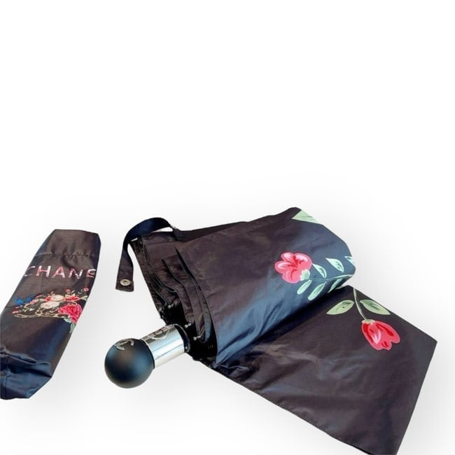VIP/GWP Black Floral Umbrella with Box