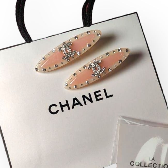 VIP/GWP 2Pc Rhinestone CC Logo Hair Clips