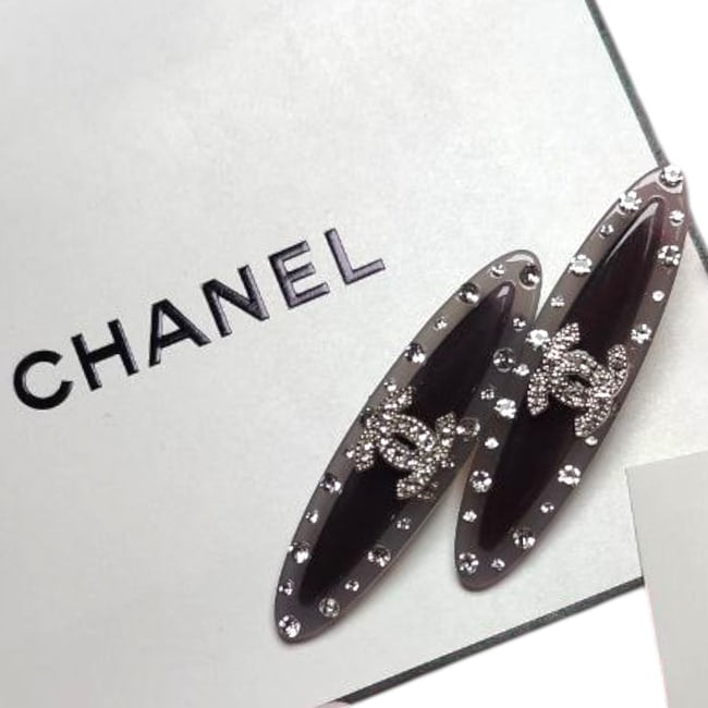 VIP/GWP 2Pc Rhinestone CC Logo Hair Clips