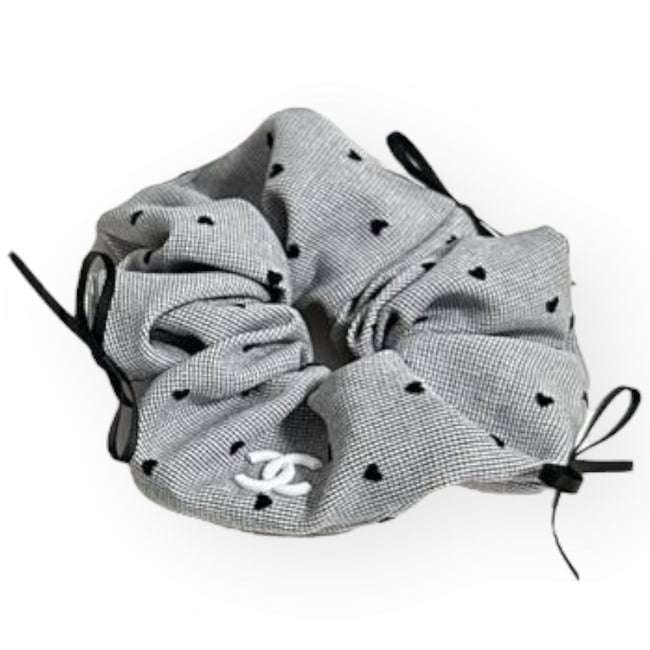VIP/GWP Grey Bow Heart Hair Scrunchy