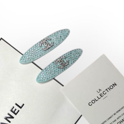 VIP/GWP 2Pc Rhinestone Long Oval Hair Clips