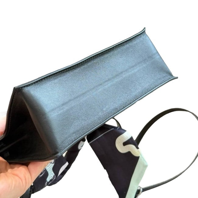 VIP/GWP Black Kelly Danse Bag with Box