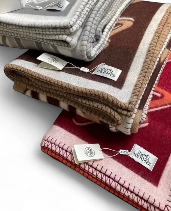 VIP/GWP Red Blanket
