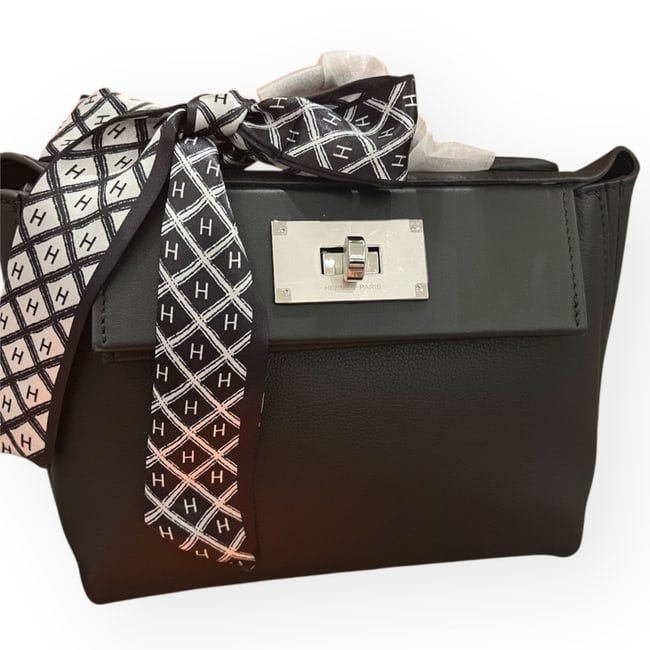 VIP/GWP Black Bag with Box