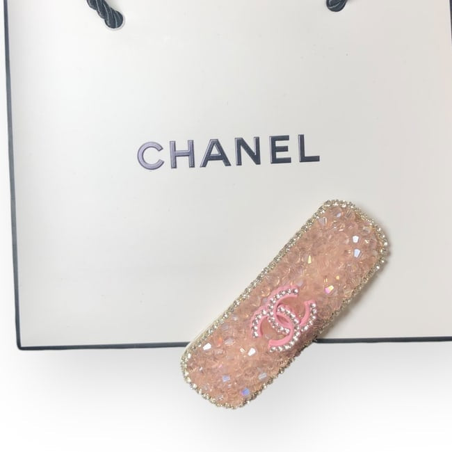 VIP/GWP Pink Rhinestone Crystal CC Hair Clip