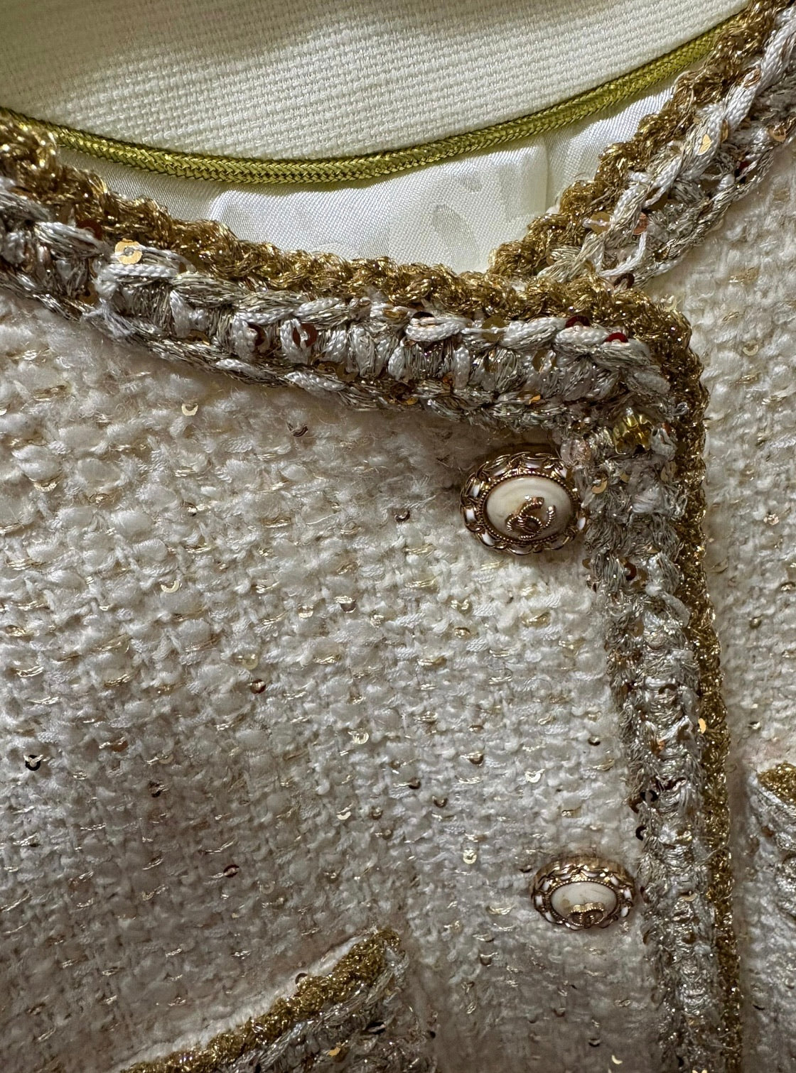 VIP/GWP Cream Tweed UL Tote with Sleeve