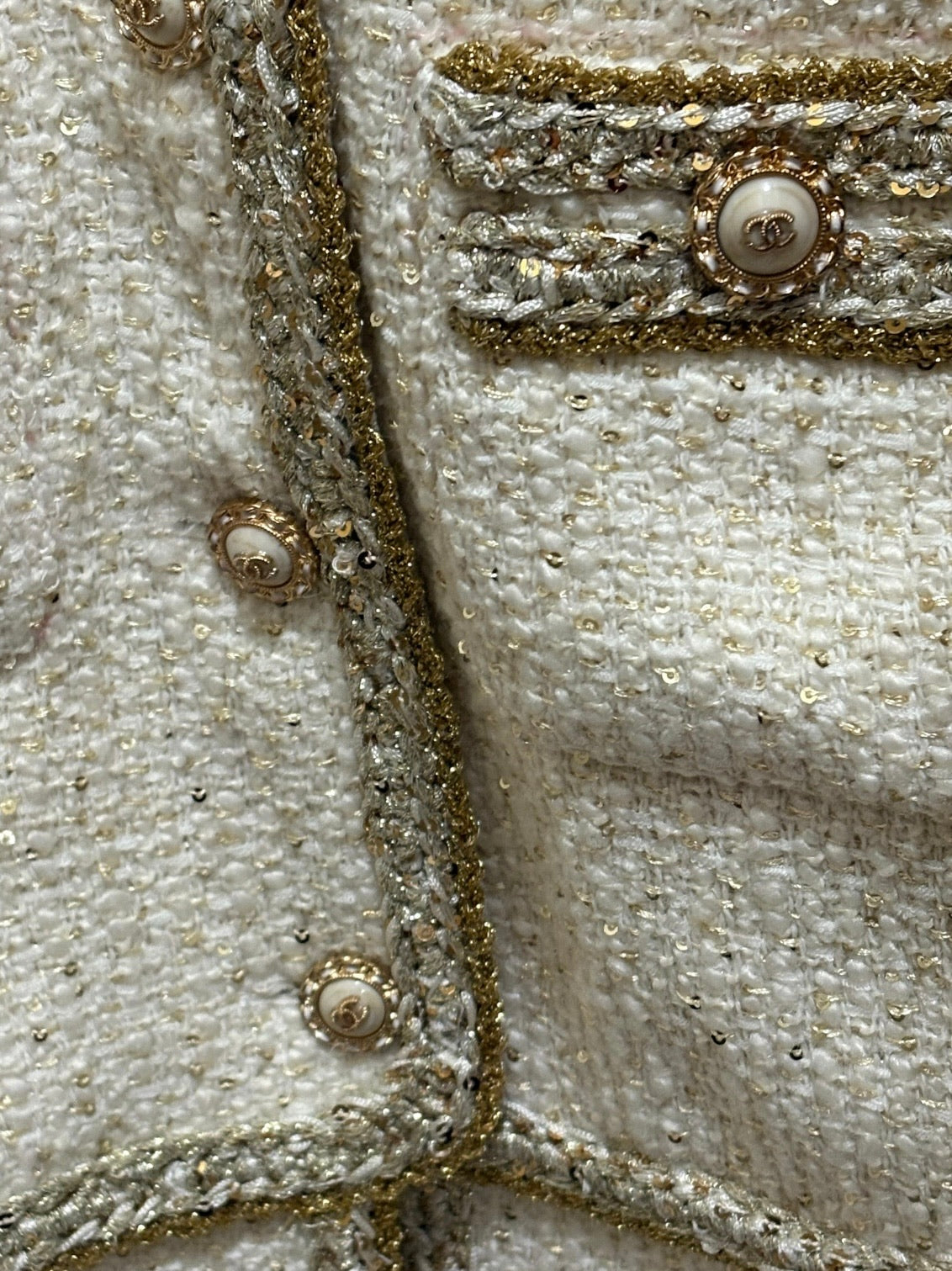 VIP/GWP Cream Tweed UL Tote with Sleeve