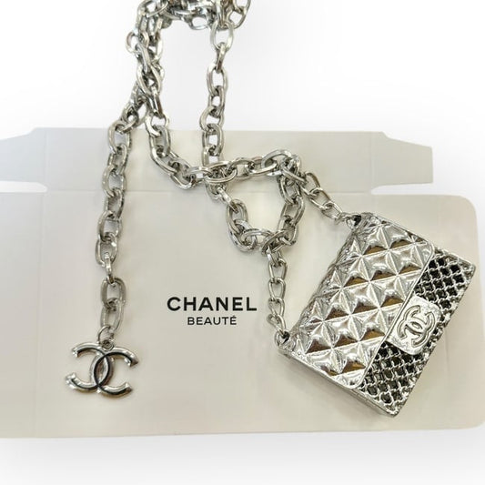 VIP/GWP Silver Chain Belt with Gift Bag
