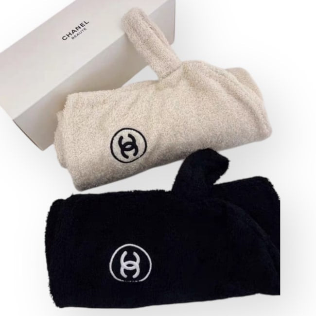 VIP/GWP Black Hair Towel with Box
