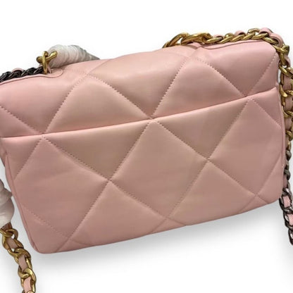VIP/GWP Pink 19 Quilted Bag with Box