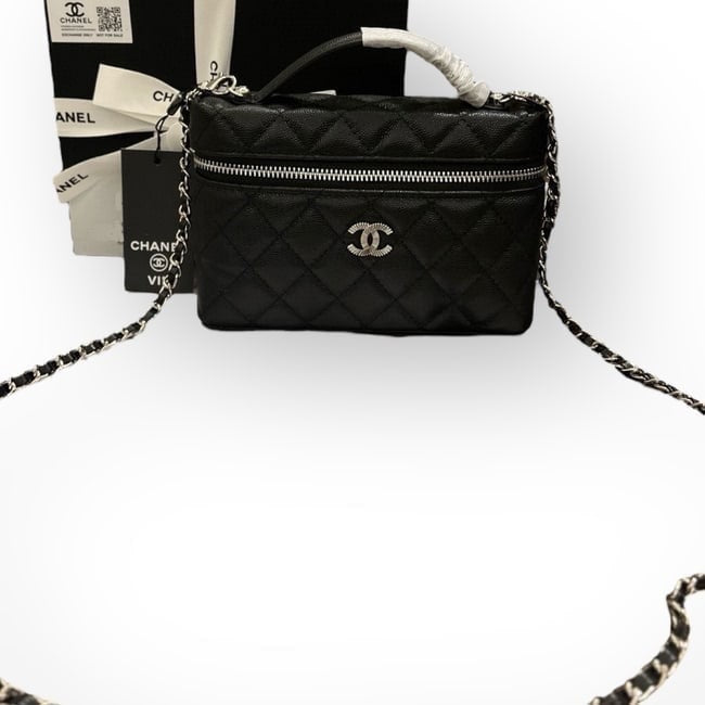 VIP/GWP Black Quilted Chain Vanity Bag