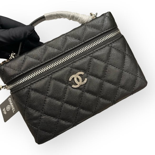 VIP/GWP Black Quilted Chain Vanity Bag