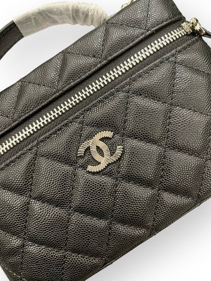 VIP/GWP Black Quilted Chain Vanity Bag