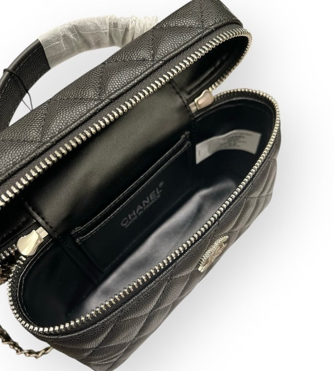 VIP/GWP Black Quilted Chain Vanity Bag