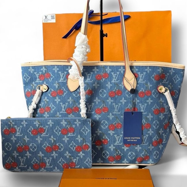 VIP/GWP Denim Neverfull MM Tote & Pouch