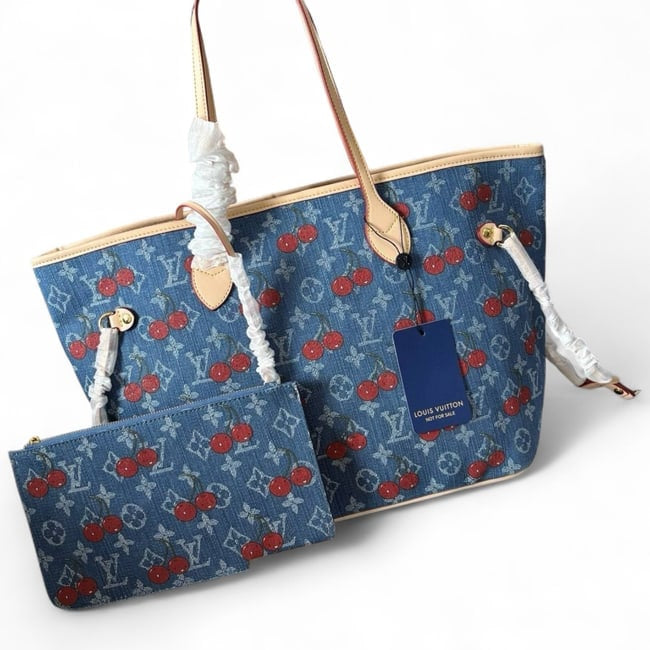 VIP/GWP Denim Neverfull MM Tote & Pouch