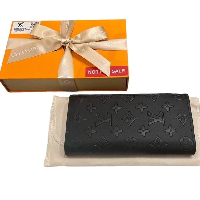 VIP/GWP Black Monogram Wallet with Box
