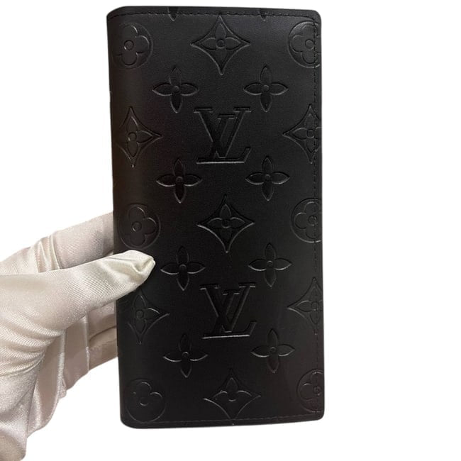 VIP/GWP Black Monogram Wallet with Box