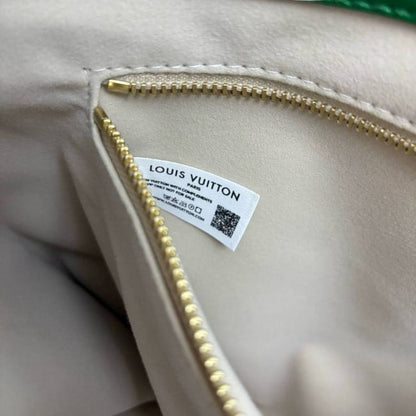 VIP/GWP Green Tote Bag