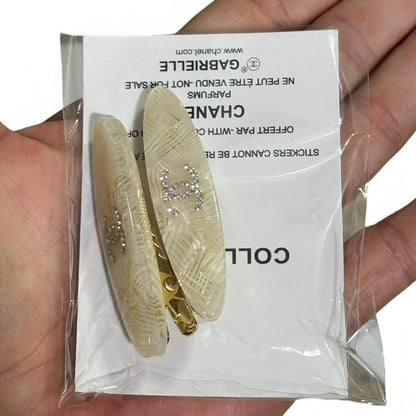 VIP/GWP 2Pc Rhinestone CC Shimmer Hair Clips