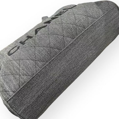 VIP/GWP Black Quilted Denim Bowler Bag