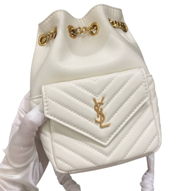 VIP/GWP White Joe Chevron Bucket Bag