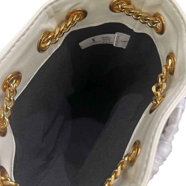 VIP/GWP White Joe Chevron Bucket Bag