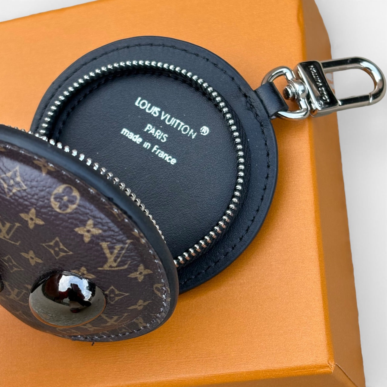 VIP/GWP Brown Monogram Chain Keychain