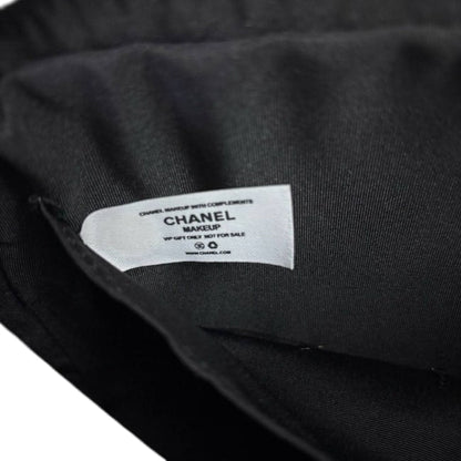 VIP/GWP White Quilted Camera Bag with Box