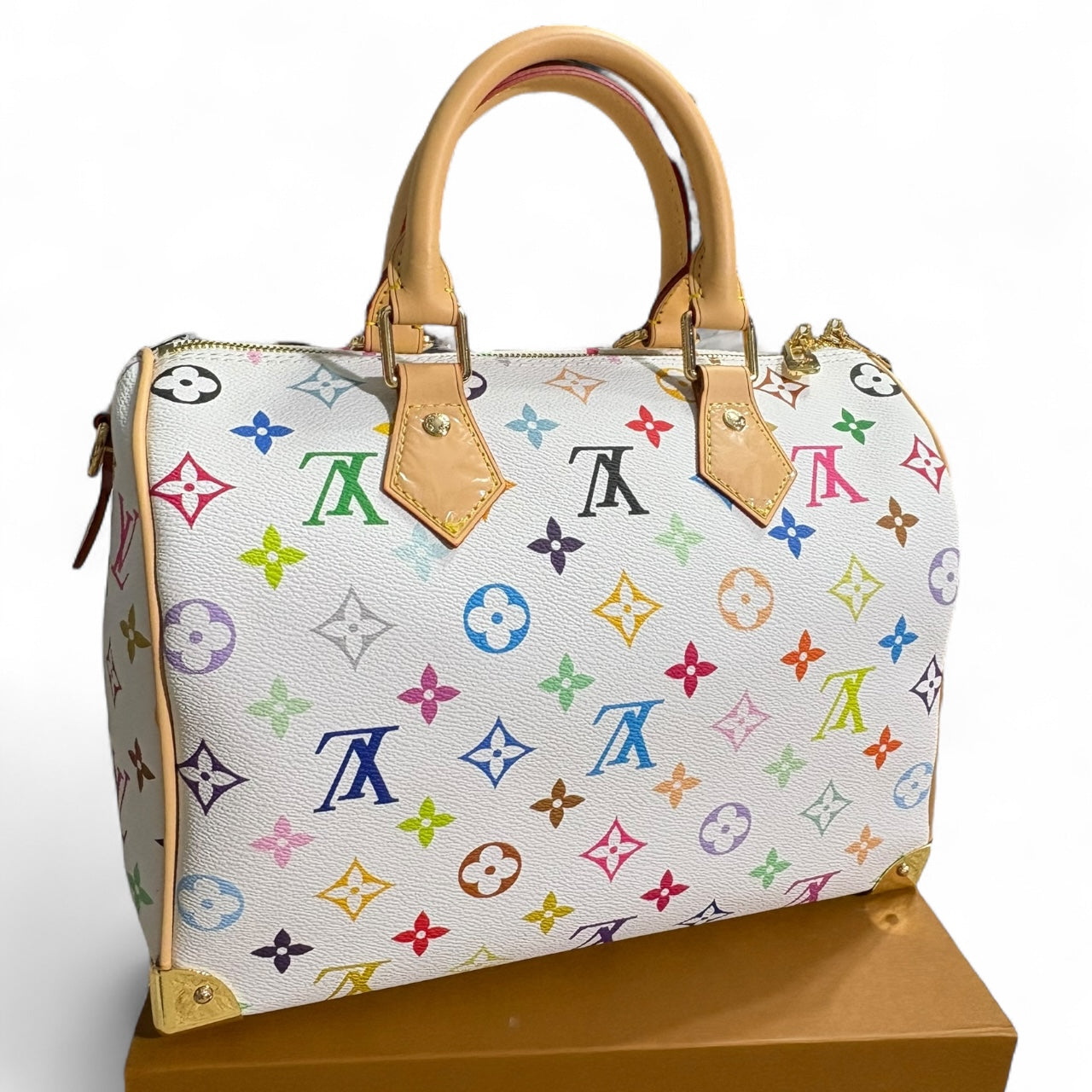 VIP/GWP White Monogram Speedy Bag with Box