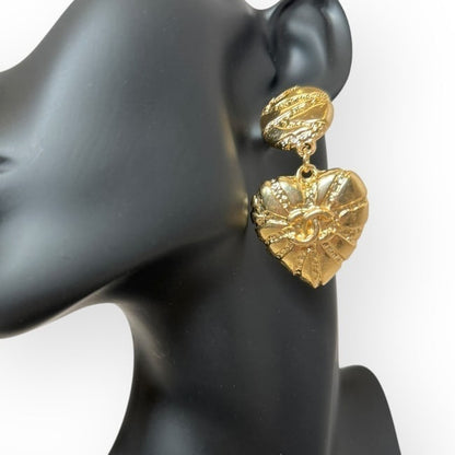 VIP/GWP Gold Earrings with Gift Bag