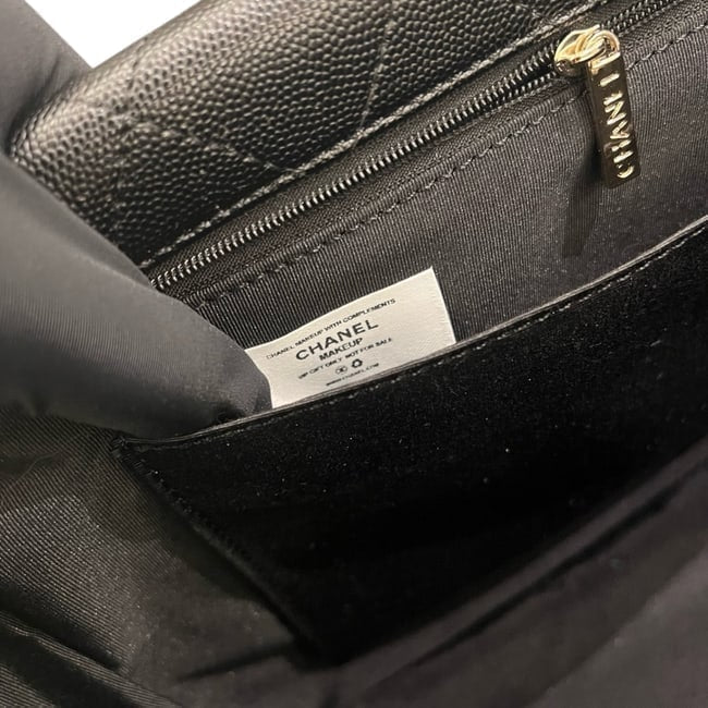 VIP/GWP Black Quilted Bag with Gift Bag