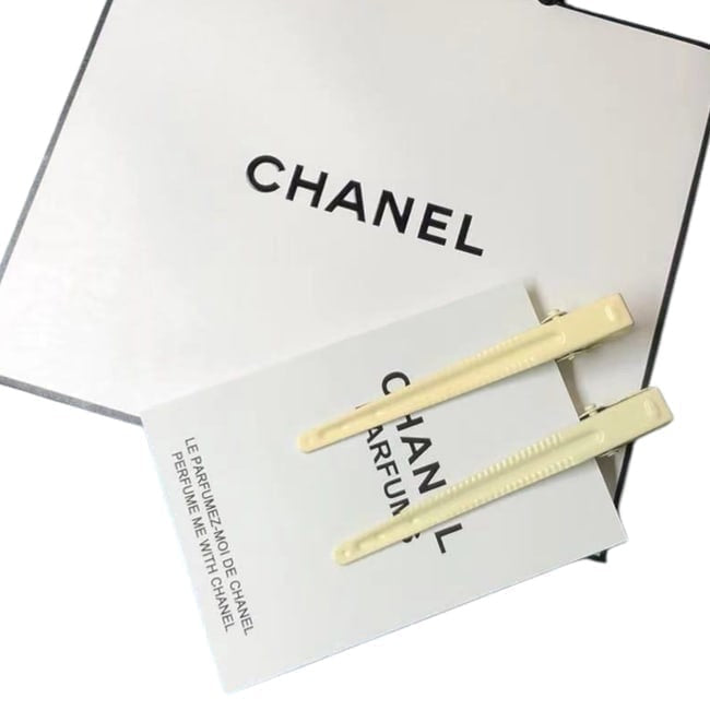 VIP/GWP 2Pc CC Logo Long Rectangle Hair Clips
